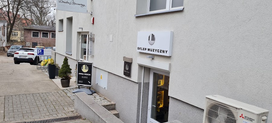 Kam-i Music Media — sklep muzyczny + sale prób — sala prób Zielona Góra